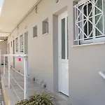Apartman Moukas Seaside Romantico *