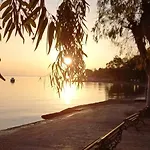 Moukas Seaside Romantico Σελιανίτικα