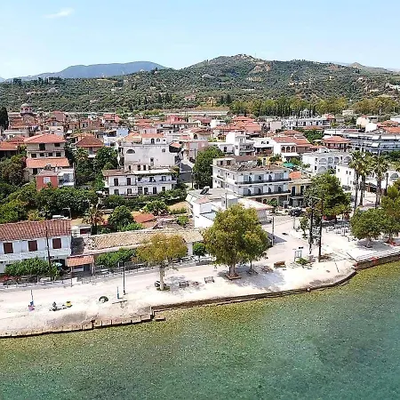 Moukas Seaside Romantico * Selianítika