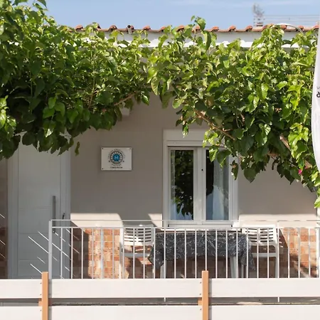 아파트 Moukas Seaside Romantico *