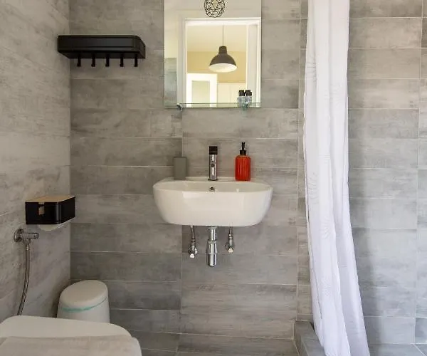 Moukas Seaside Romantico Selianítika