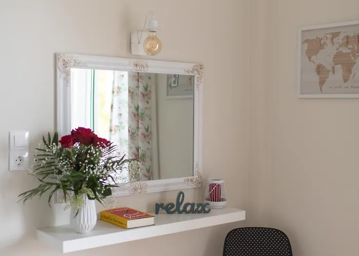 Moukas Seaside Romantico * Selianítika