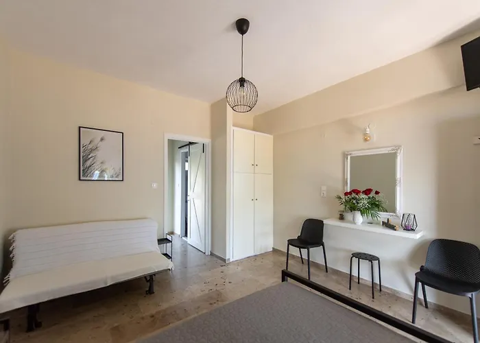 Moukas Seaside Romantico *