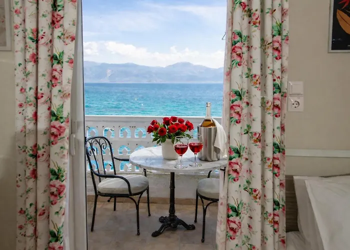 Moukas Seaside Romantico Apartment *